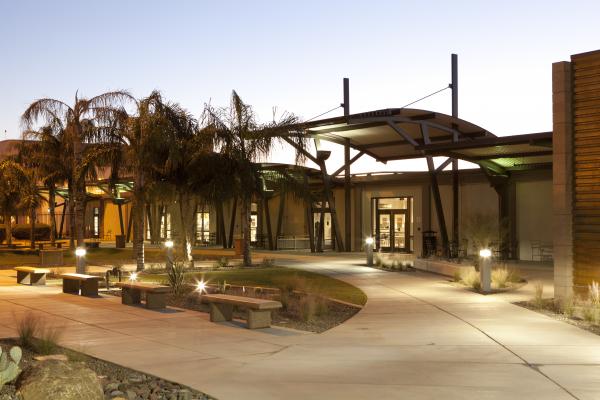 Courtyard of Phoenix-Mesa Gateway Terminal